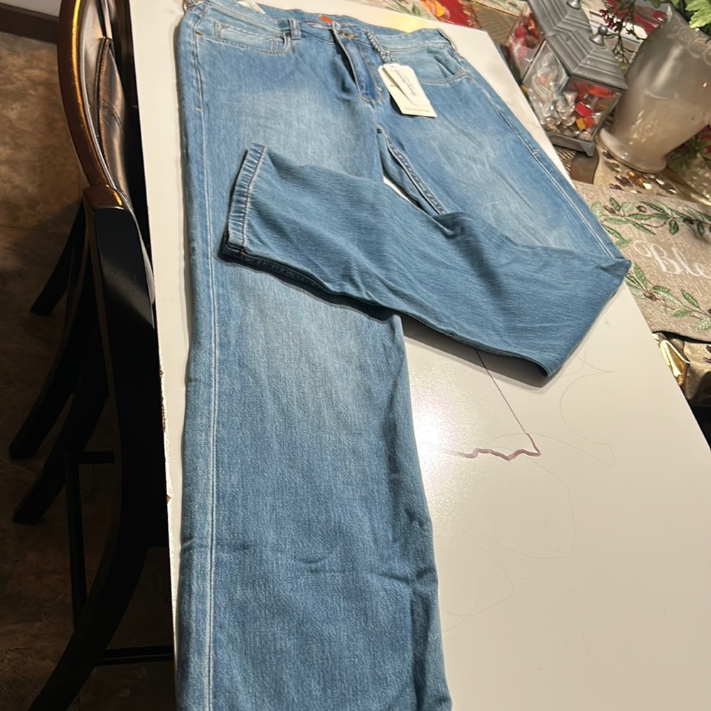 Tommy Bahama Denim - Perfect Fitting. Perfect Feeling